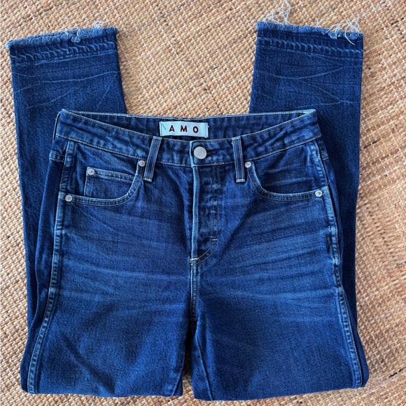 AMO Jeans - Picture 3 of 5
